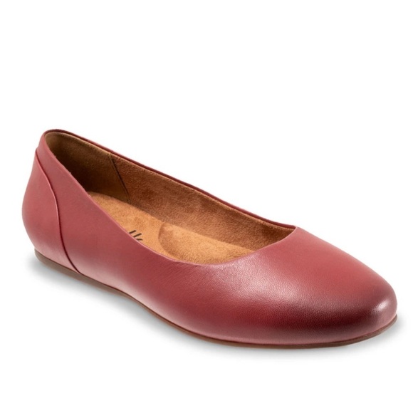 NEW! Softwalk Red Shiraz Ballet Flat - Size 7.5 - Picture 1 of 9